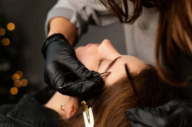 Guide to Eyebrow Shaping